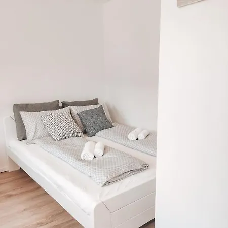 Studio Apartment Sanya Ljubljana Buitenkant foto