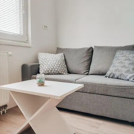 Studio Apartment Sanya Ljubljana Buitenkant foto