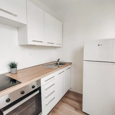 Studio Apartment Sanya Ljubljana Buitenkant foto